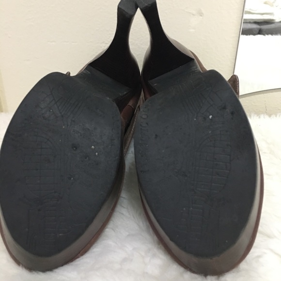 Auri Marilyn Platform Bootie - Picture 4 of 8